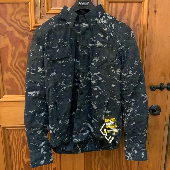 Speed and Strength Other - Mens speed and strength call to arms armored Moto shirt size L